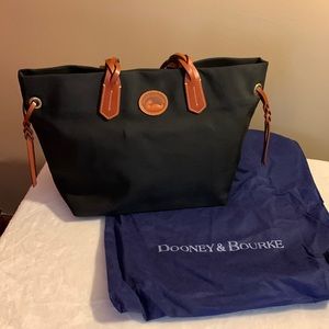 Dooney and Bourke nylon tote bag